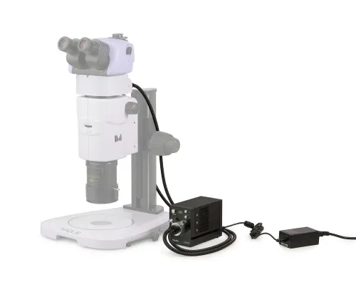 fotografía Luz episcópica LED MAGUS CEI A18 con fuente de alimentación e inserto de objetivo,  4