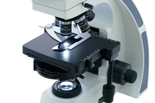 imagen Microscopio trinocular Levenhuk MED 45T,  13
