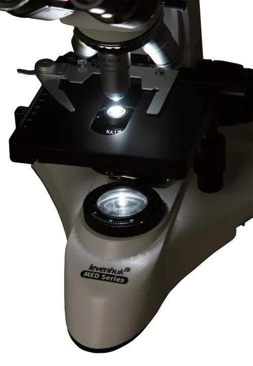 imagen Microscopio binocular Levenhuk MED 25B,  17