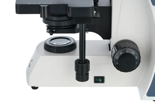 imagen Microscopio trinocular digital Levenhuk MED D40T,  11